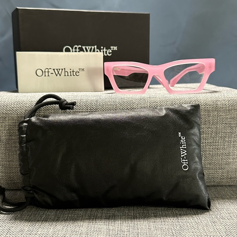 Off-White Pink OERJ07X Designer Glasses – Brand New